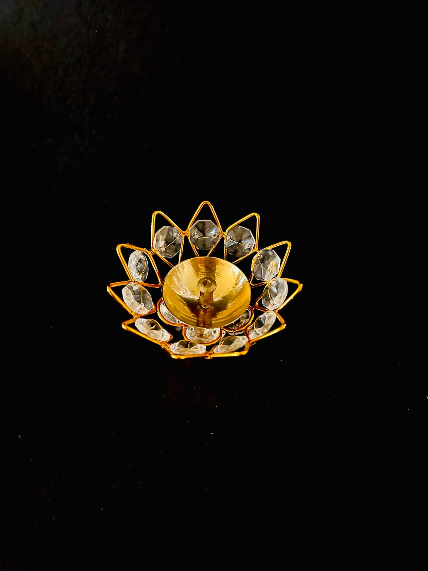 Crystal Lotus Oil lamp with Brass Diya